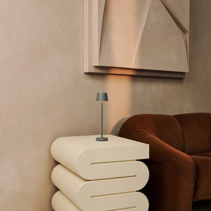 Vondel Mini Mouse Graue kabellose Lampe | Dimmbar und perfekt für das Gastgewerbe