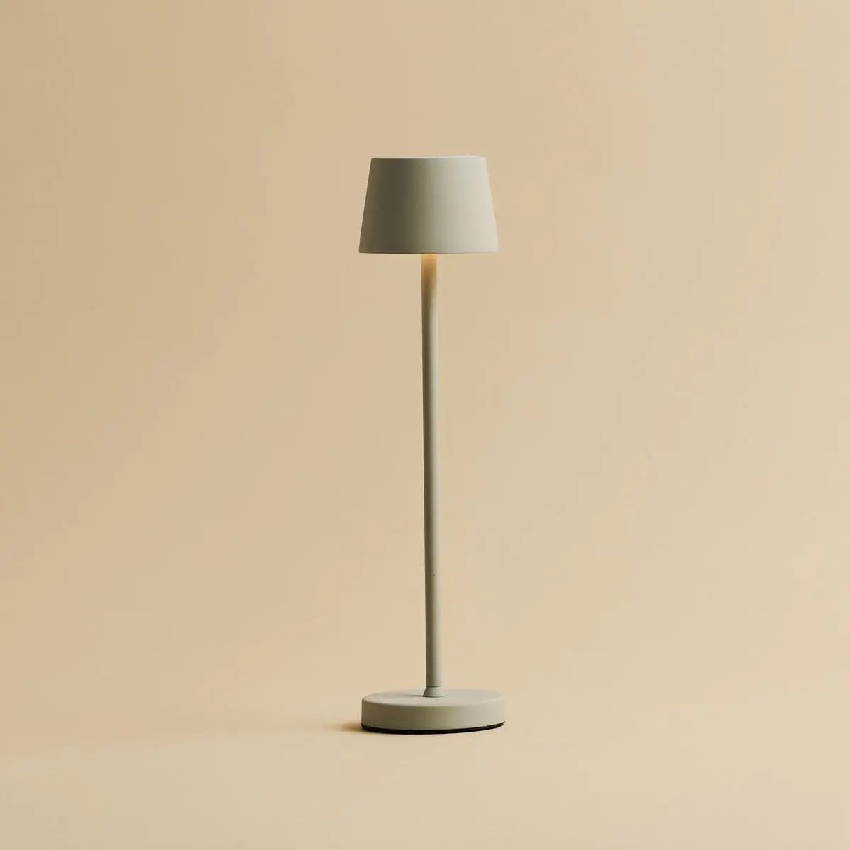 Kombi-Set Profi | 8 x Vondel Mini Shadow Grey wiederaufladbare Tischlampen mit Ladestation