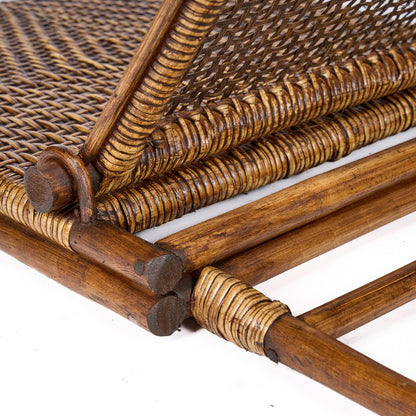 Die Rattan-Bodenliege – dunkles Walnussholz