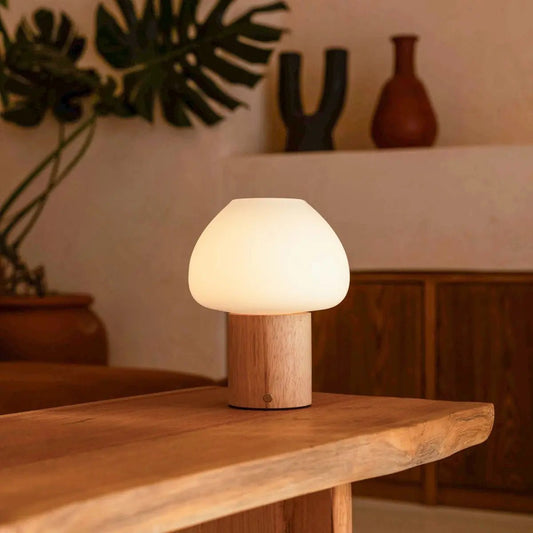 Fynn Hellbraune Holzlampe | dimmbar