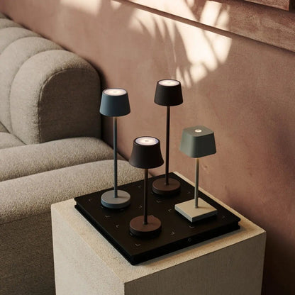 Vondel Mini Shadow Grey Akku-Lampe | Dimmbar und perfekt für das Gastgewerbe