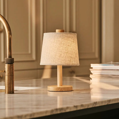 Rover Hellbraune wiederaufladbare Holzlampe