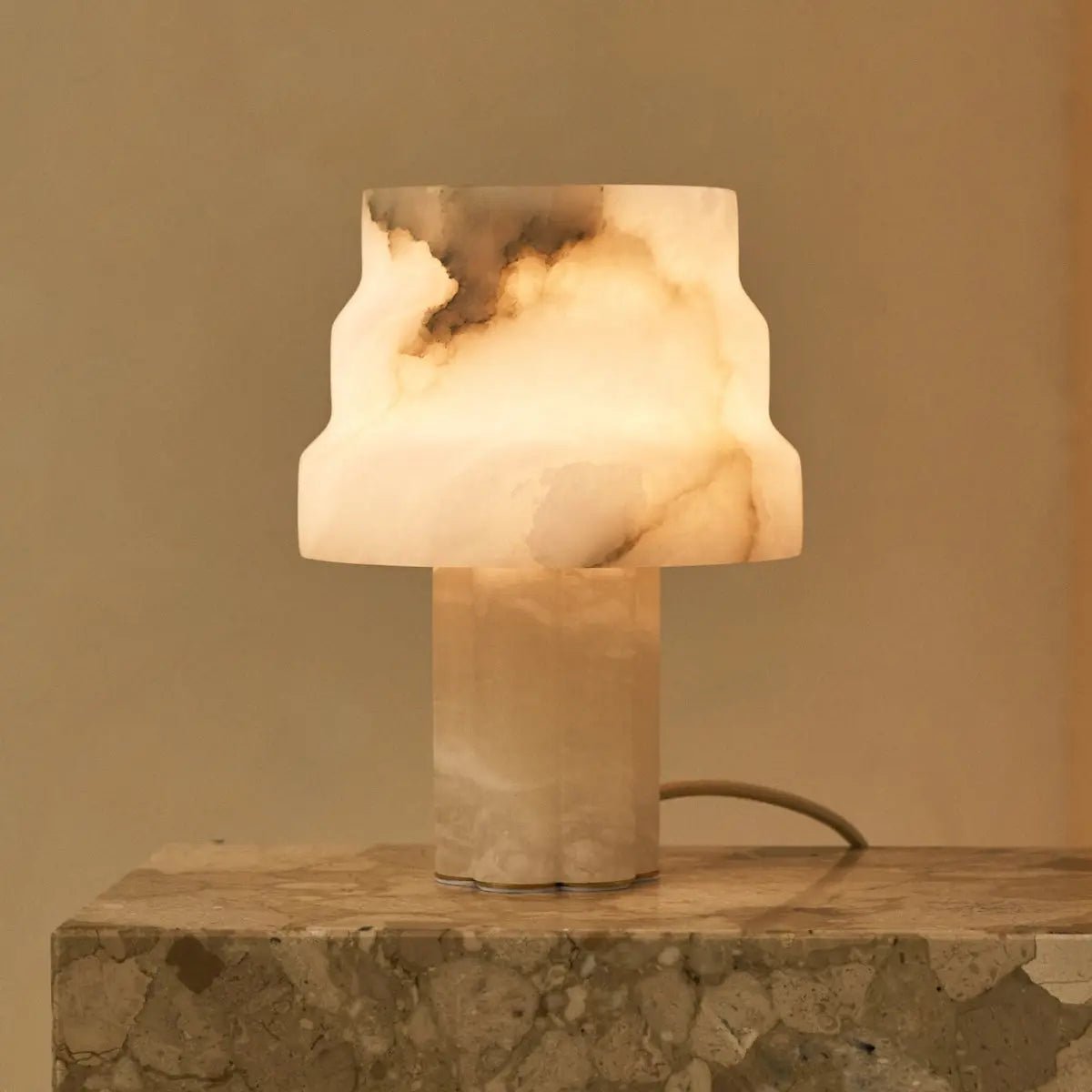 Alessandra Alabasterlampe | Elegante moderne Beleuchtung