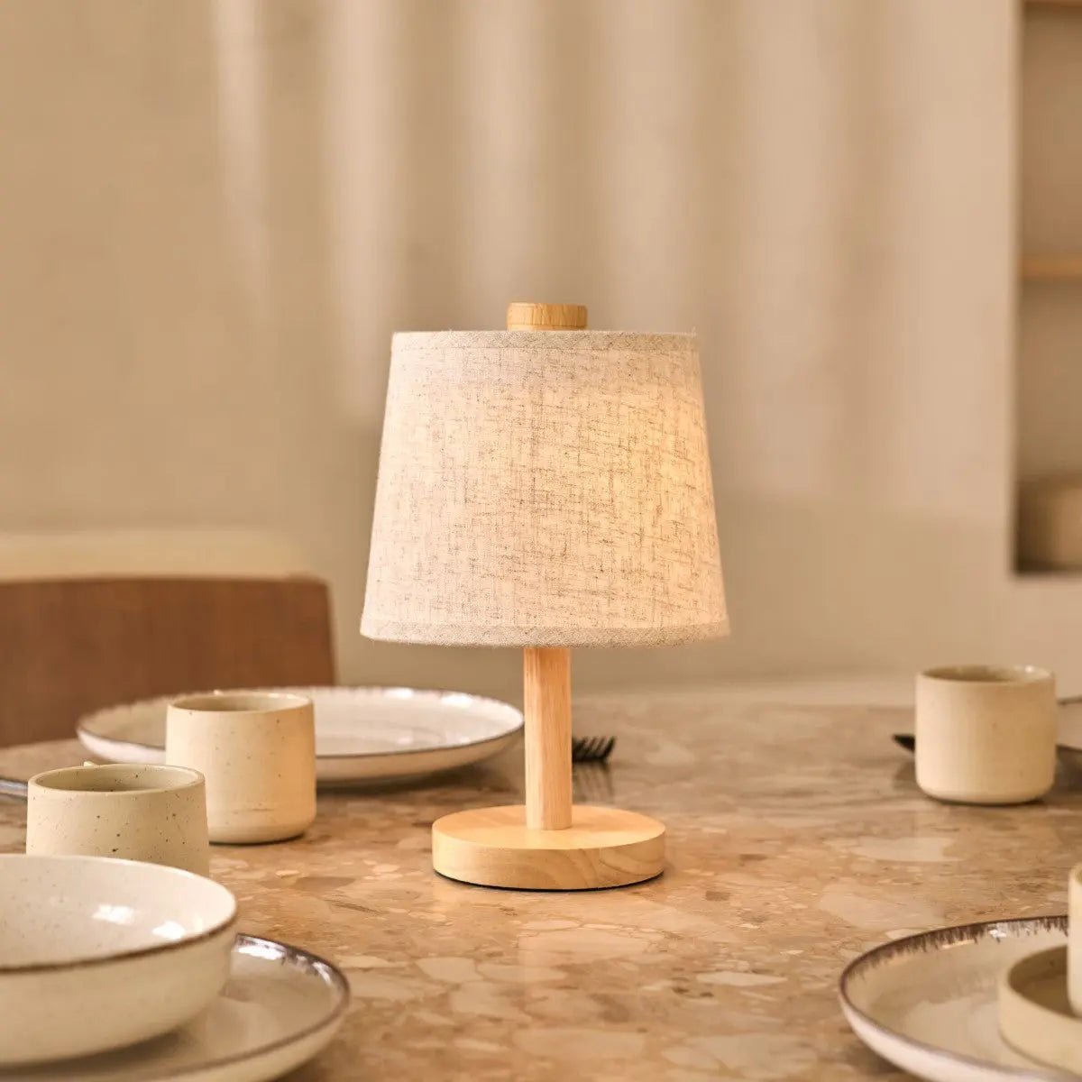 Rover Hellbraune wiederaufladbare Holzlampe
