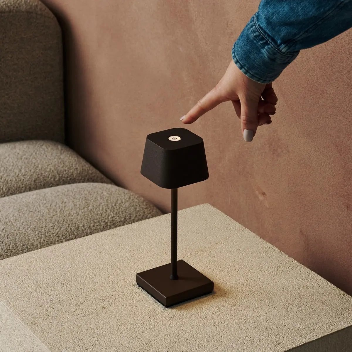 Sarphati Mini Mokkabraun Akku-Tischlampe | Wiederaufladbar