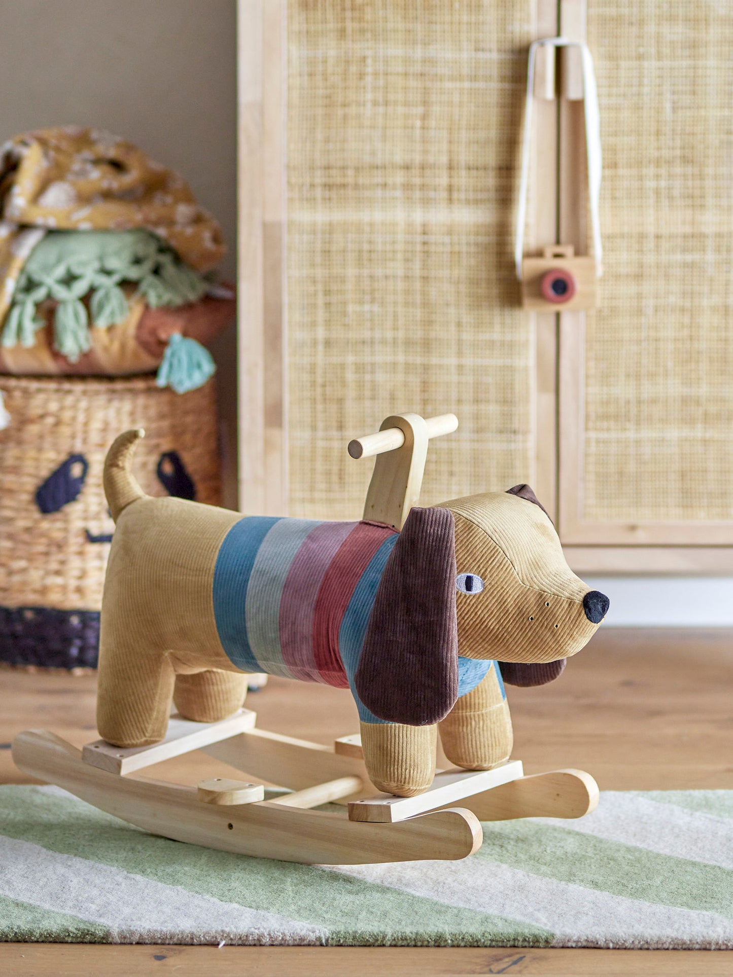 Bloomingville MINI Charlie Schaukelspielzeug, Hund, Bunt, Polyester