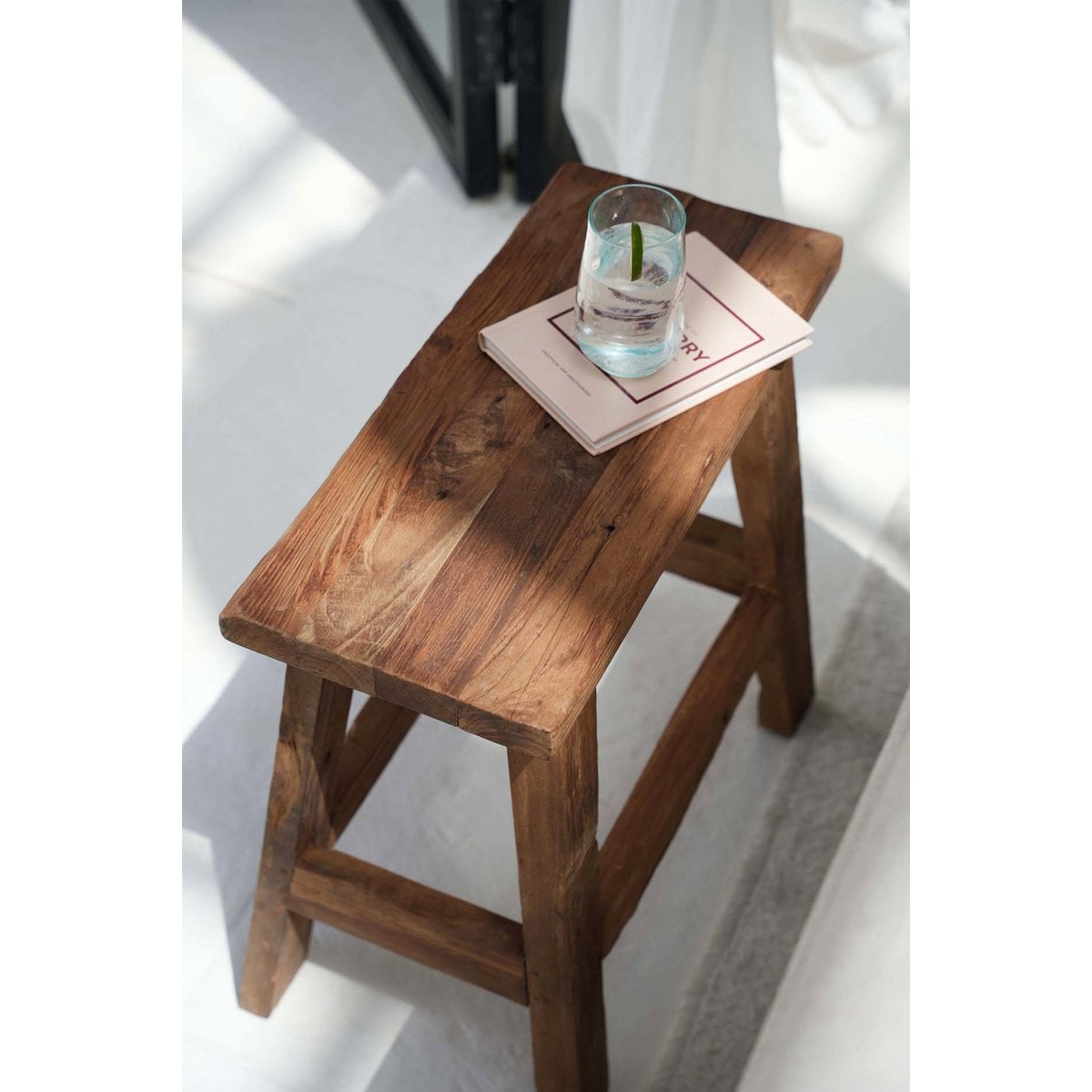 Der Fab Rustic Hocker – Natur