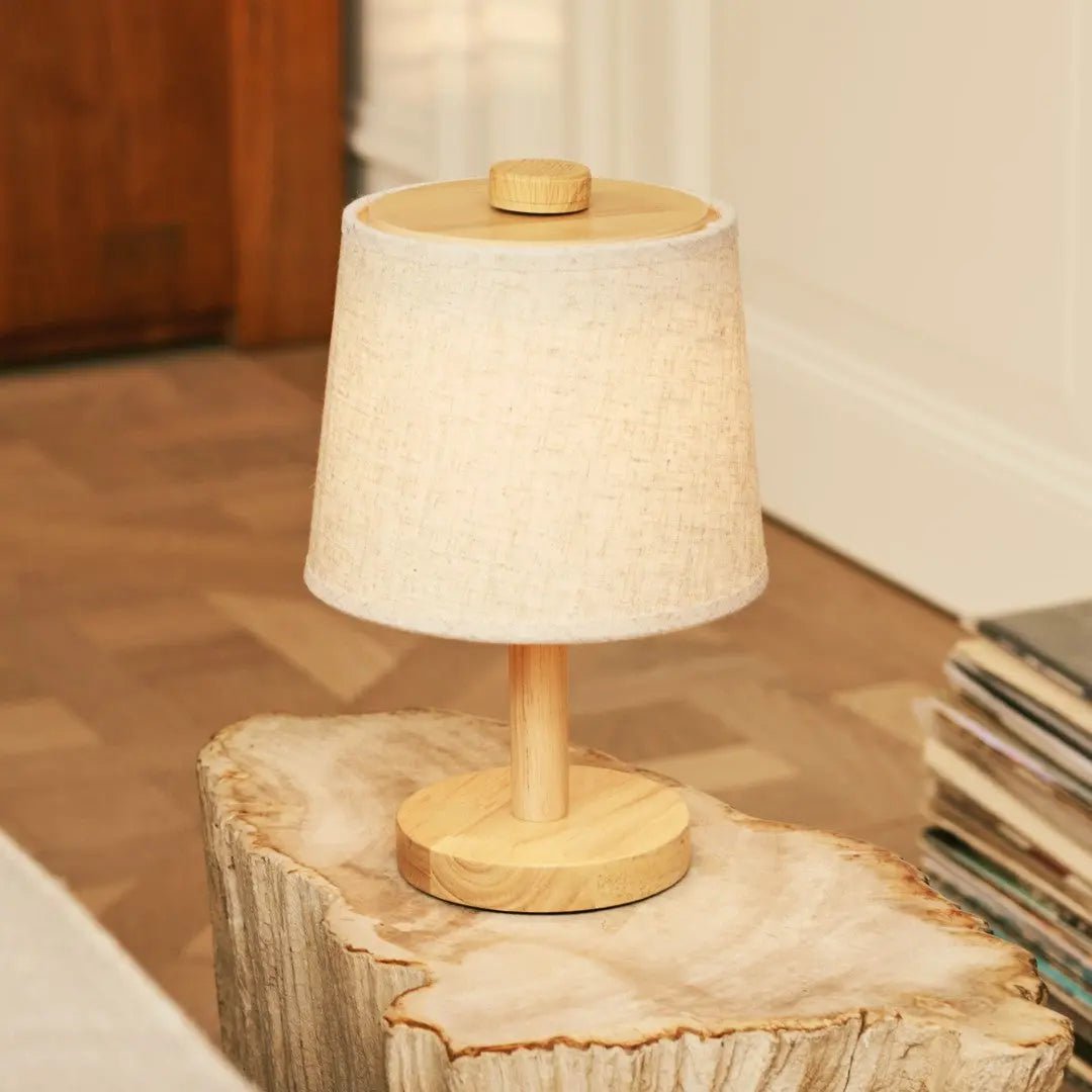 Rover Hellbraune wiederaufladbare Holzlampe