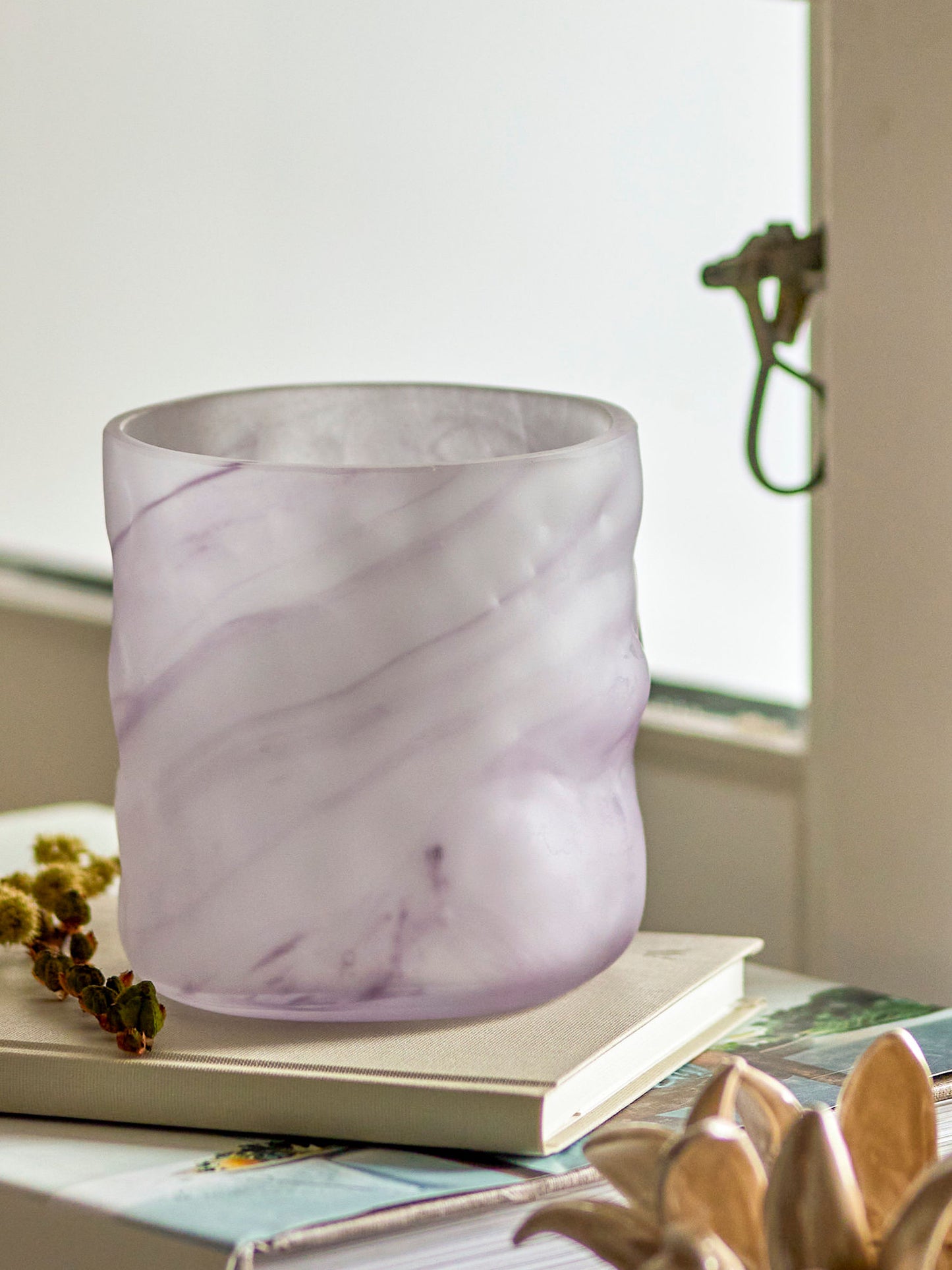 Bloomingville Moore Teelichthalter, Violett, Glas