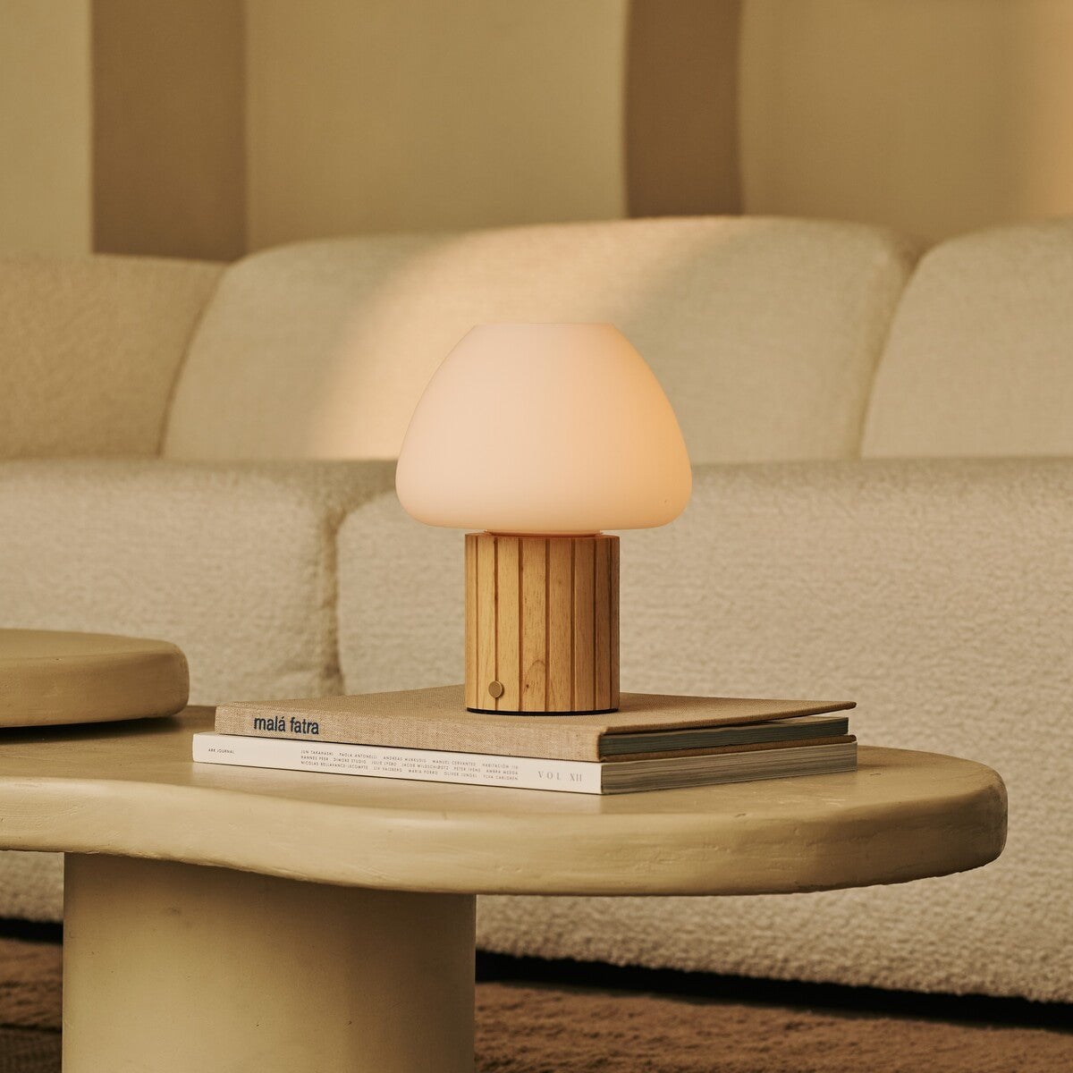 Romée Hellbraune wiederaufladbare Tischlampe | Modularer Lampenschirm, dimmbar und 3 Lichtfarben