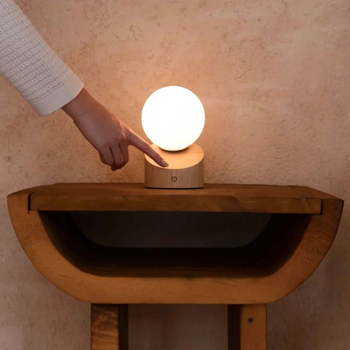 Morris Hellbraune wiederaufladbare Lampe | Stilvolles, kabelloses und nachhaltiges Design