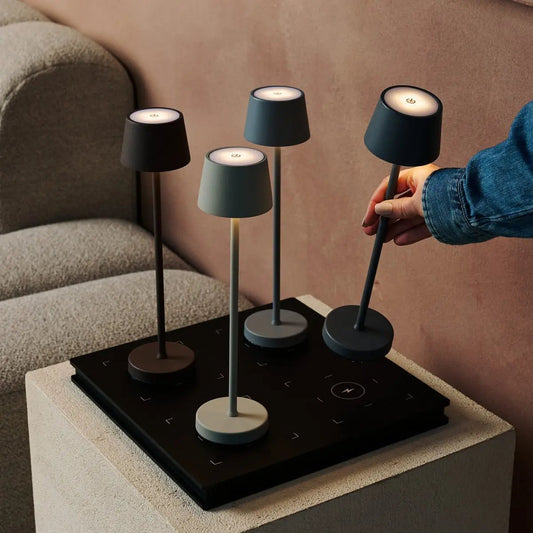 Vondel Mini Mouse Graue kabellose Lampe | Dimmbar und perfekt für das Gastgewerbe