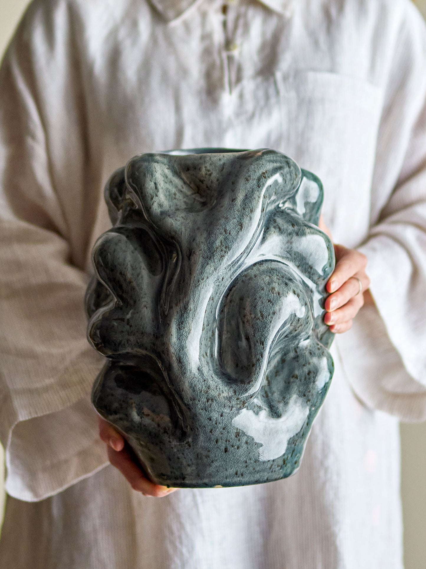 Bloomingville Vuelle Vase, Grau, Steingut