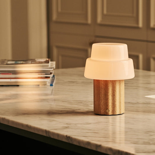 Laurent Hellbraune wiederaufladbare Tischlampe