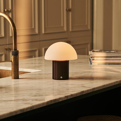 Siebe Dunkelbraune wiederaufladbare Tischlampe