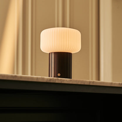 Dunkelbraune wiederaufladbare Tischlampe Margaux