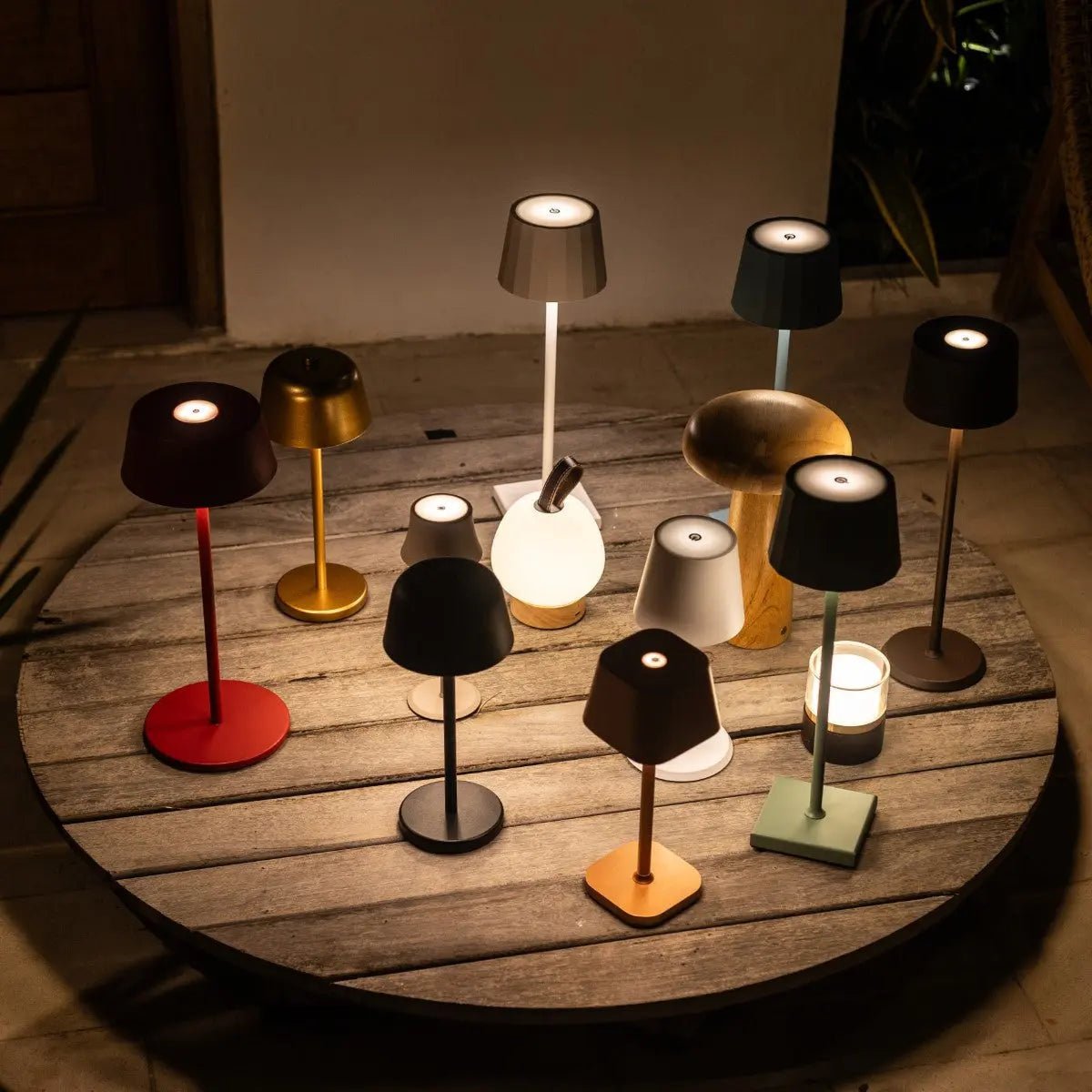 Mini Mouse wiederaufladbare Tischlampe | grau