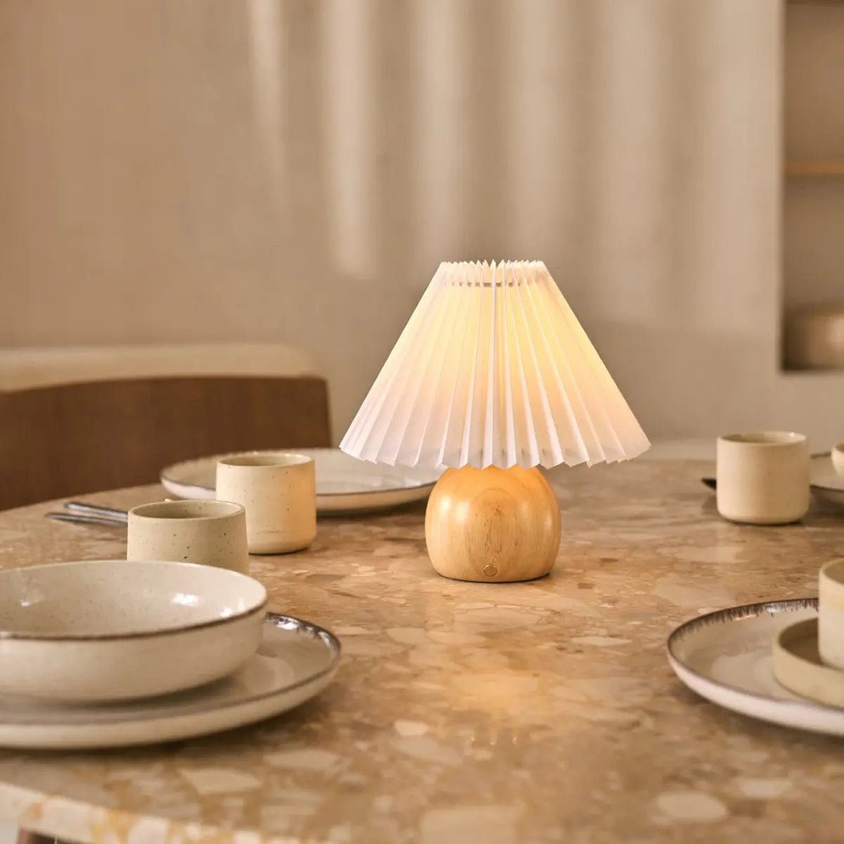 Nathalie retro wiederaufladbare Lampe, handgefertigt
