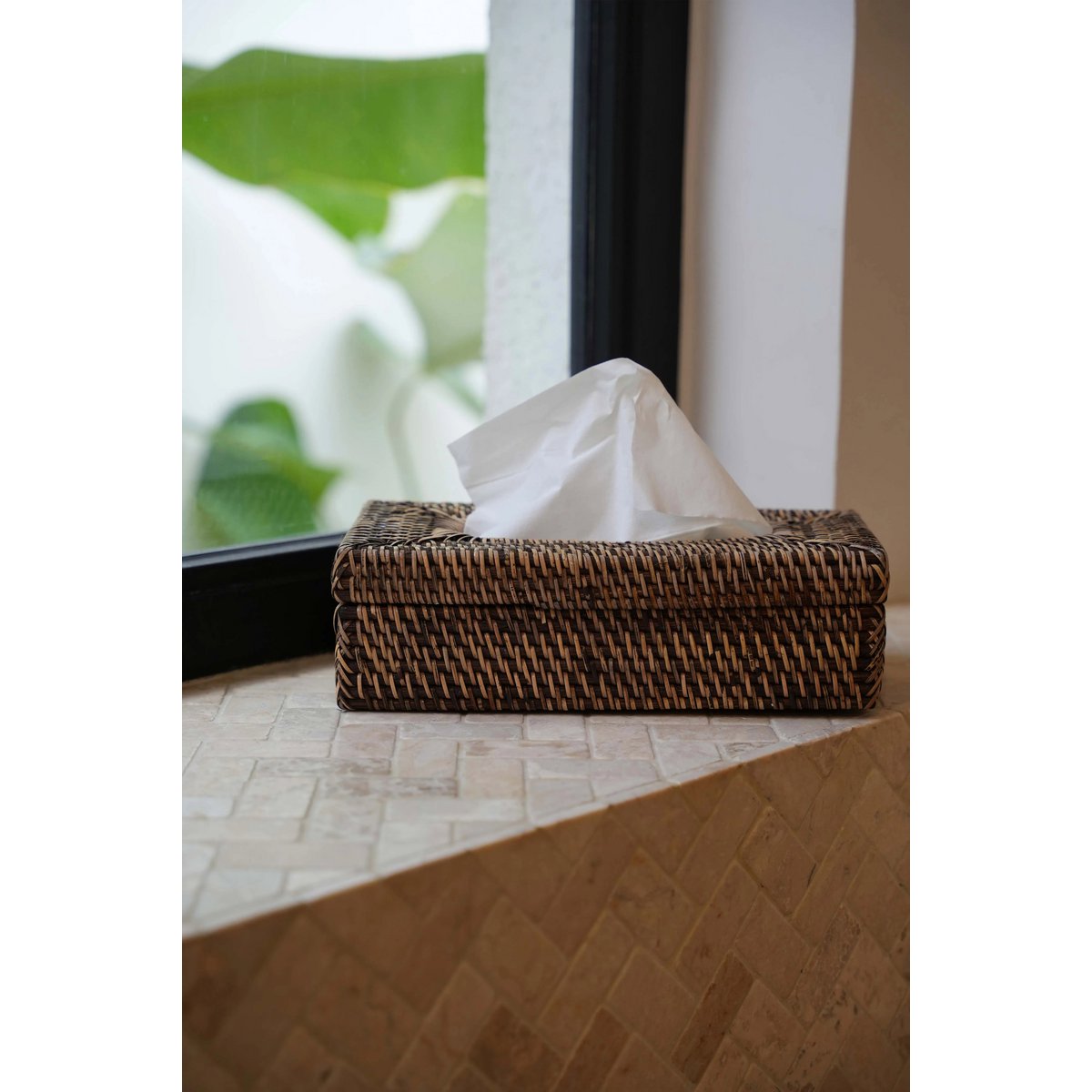 Bazar Bizar Taschentuchbox aus Rattan – Naturbraun