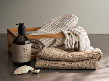 BOLIA Maya Handtuch, Designed by BOLIA Design Team