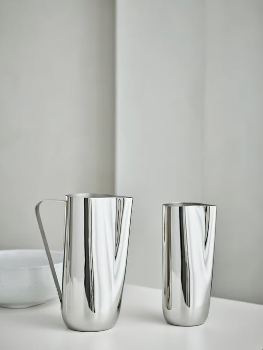 BOLIA Rheolog Karaffe Edelstahl 1 Liter, Designed by jüngerkühn